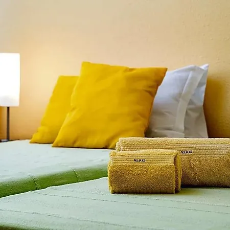 Sleeps 6 With Pool And Air Con * Vale do Lobo